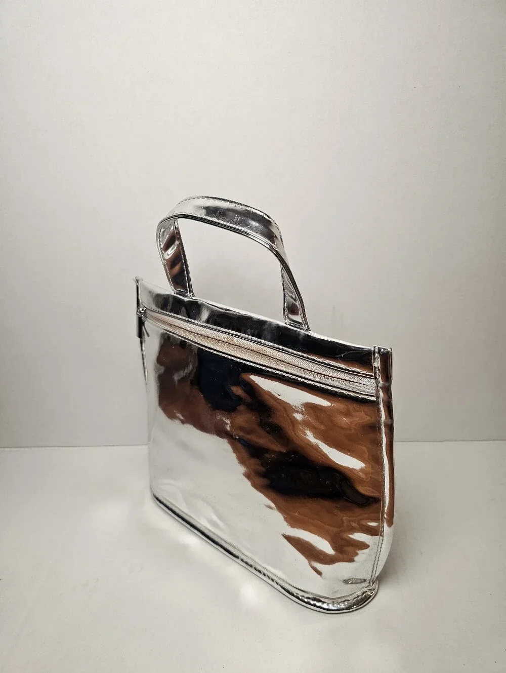 Conair Sophia Joy Zippered Thermal Cosmetic Makeup Tote  Bag with Handle